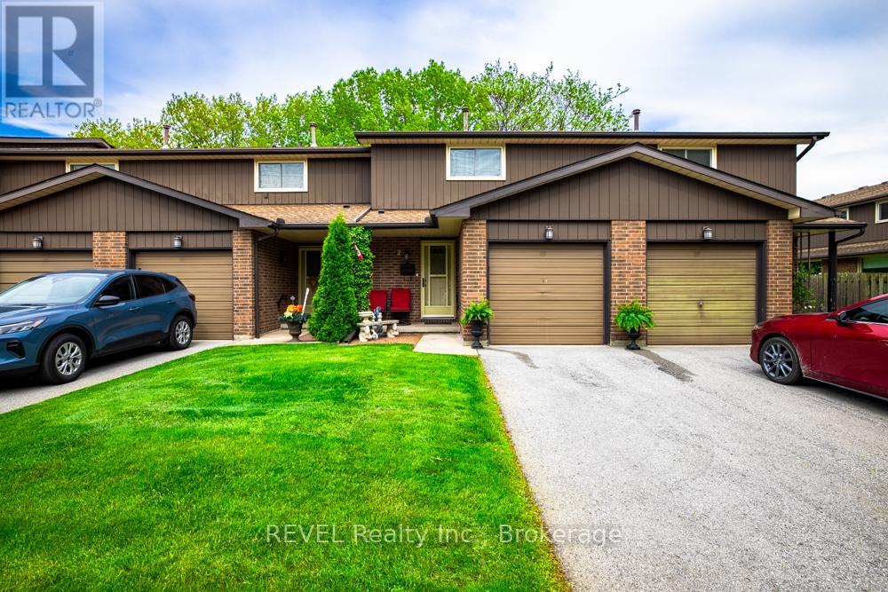 #2 64 FORSTER STREET - 2