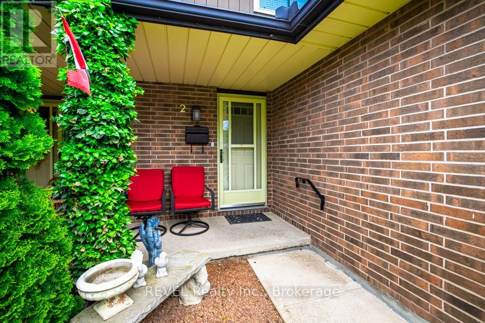 #2 64 FORSTER STREET - 3