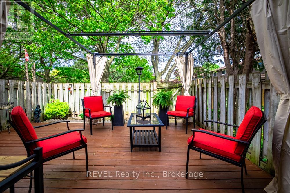 #2 64 FORSTER STREET - 30