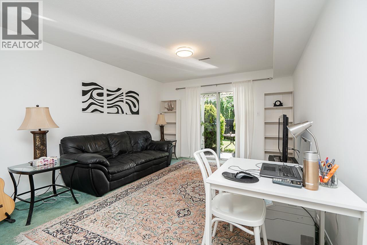 1932 JACANA AVENUE, Port Coquitlam