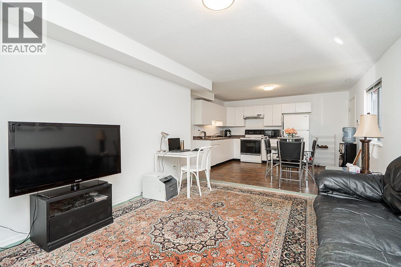1932 JACANA AVENUE, Port Coquitlam