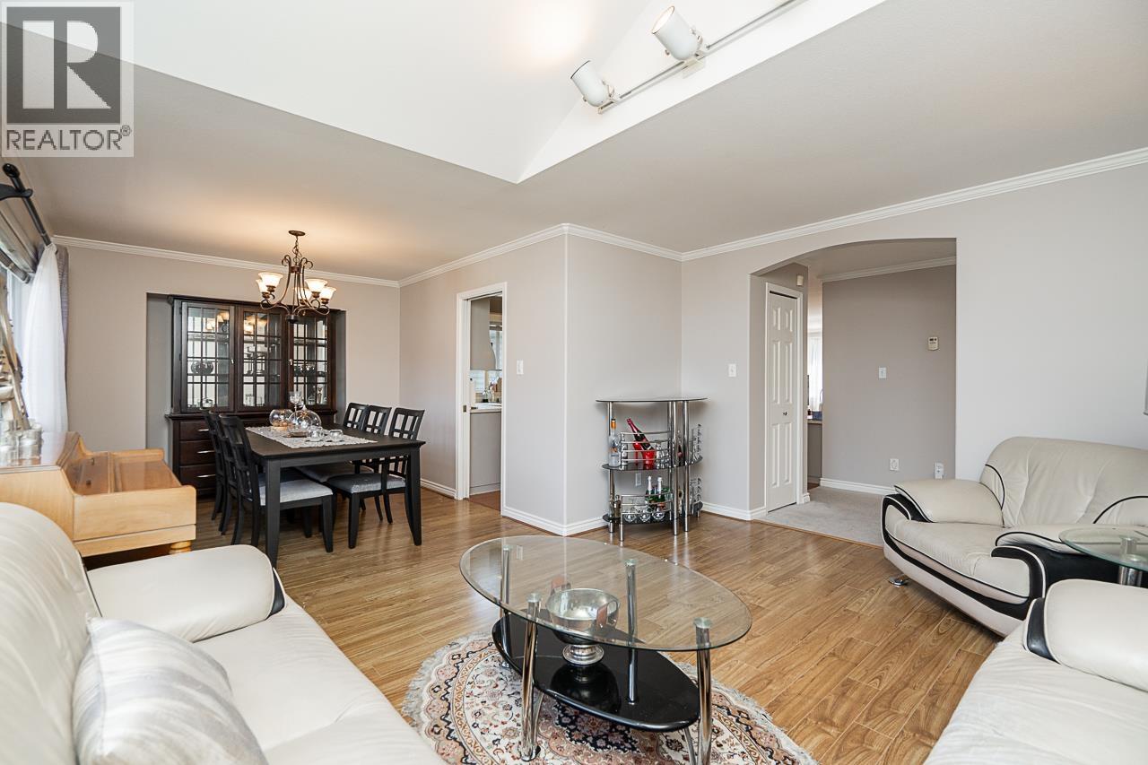 1932 JACANA AVENUE, Port Coquitlam