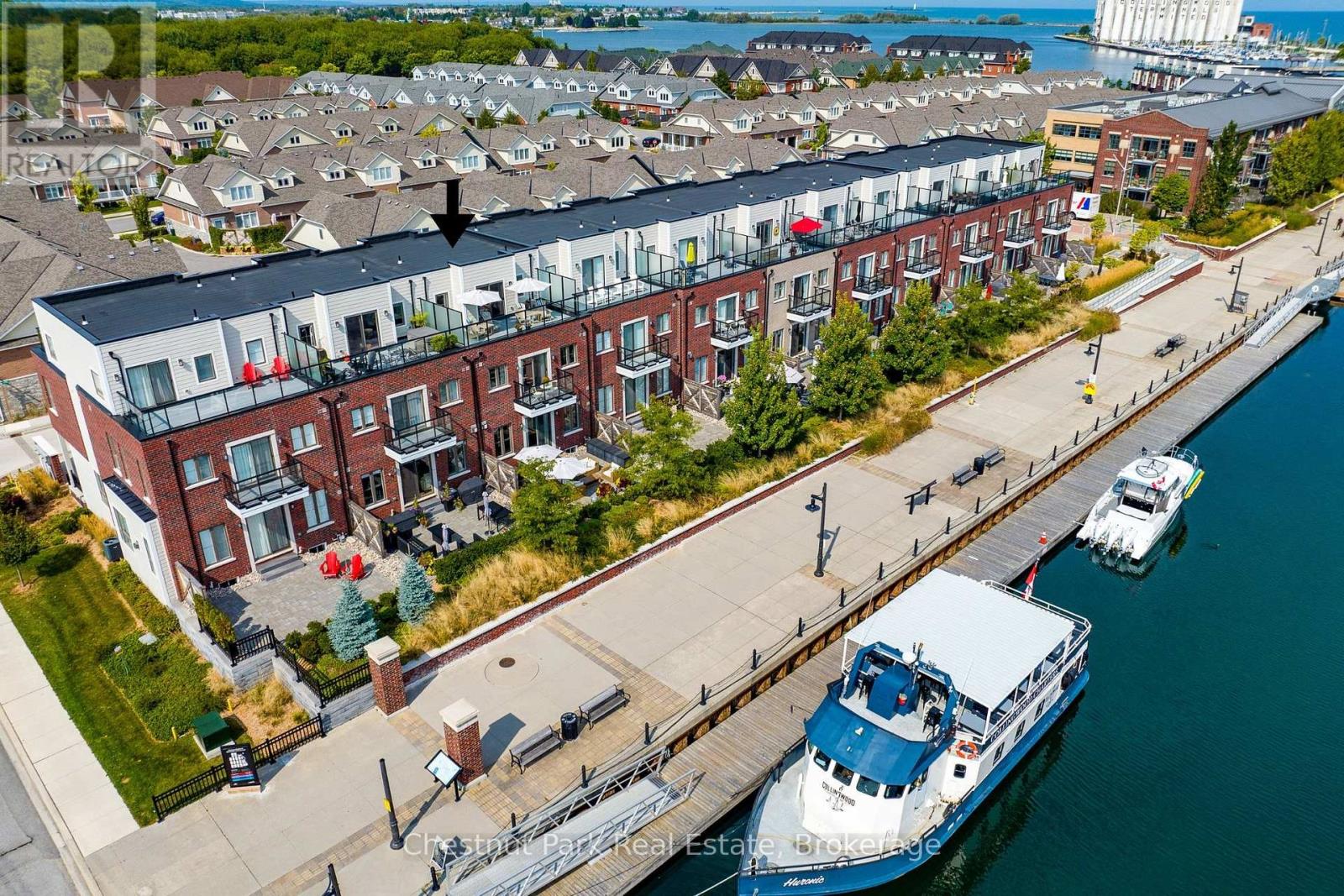 31 EMERSON MEWS - 1