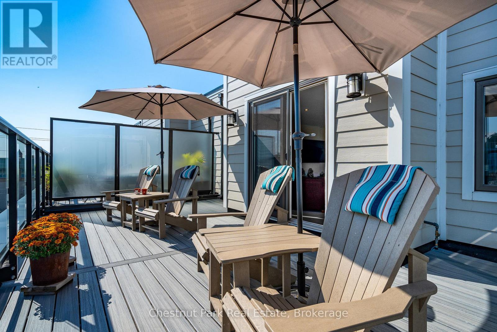 31 EMERSON MEWS - 13