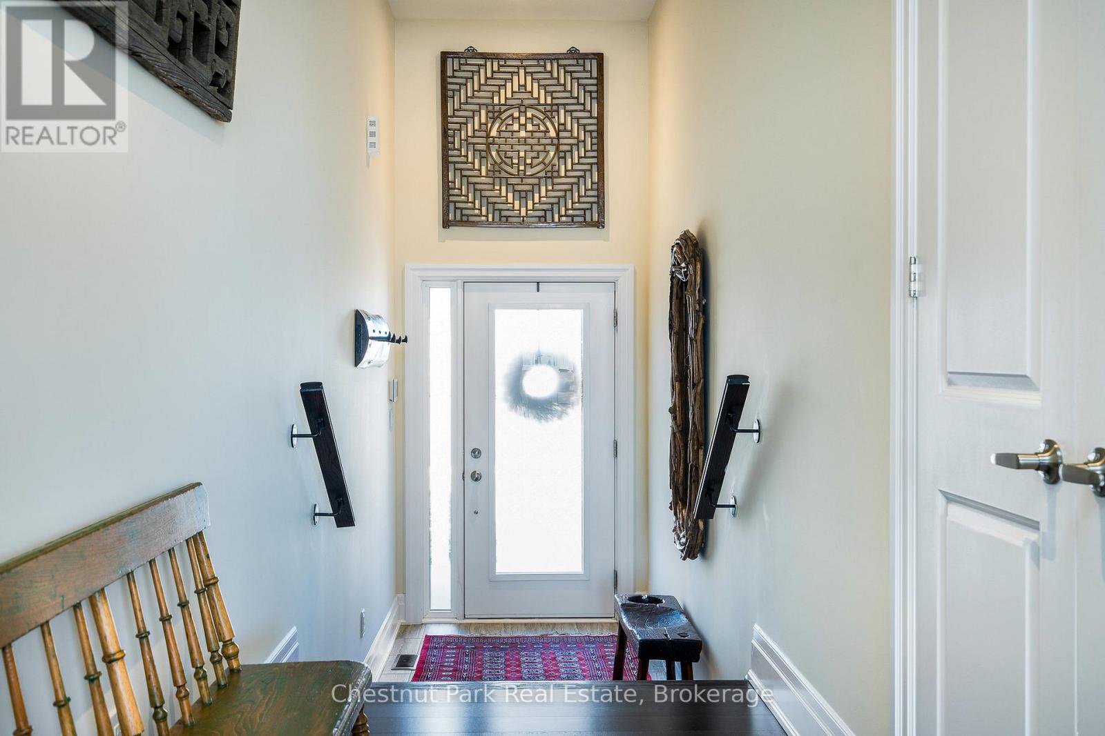 31 EMERSON MEWS - 10