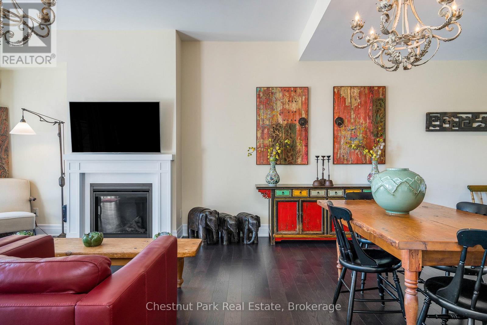 31 EMERSON MEWS - 12