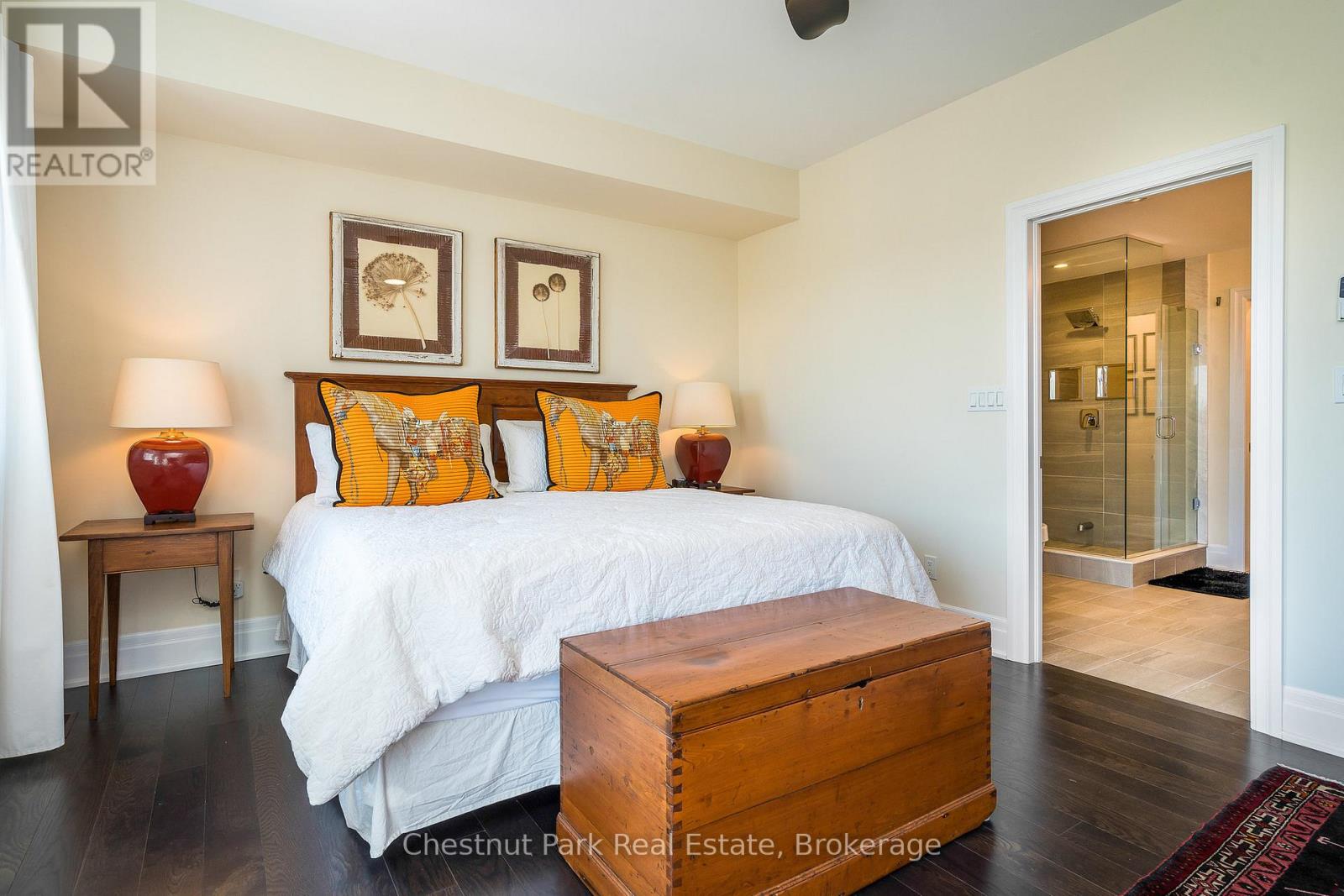 31 EMERSON MEWS - 22