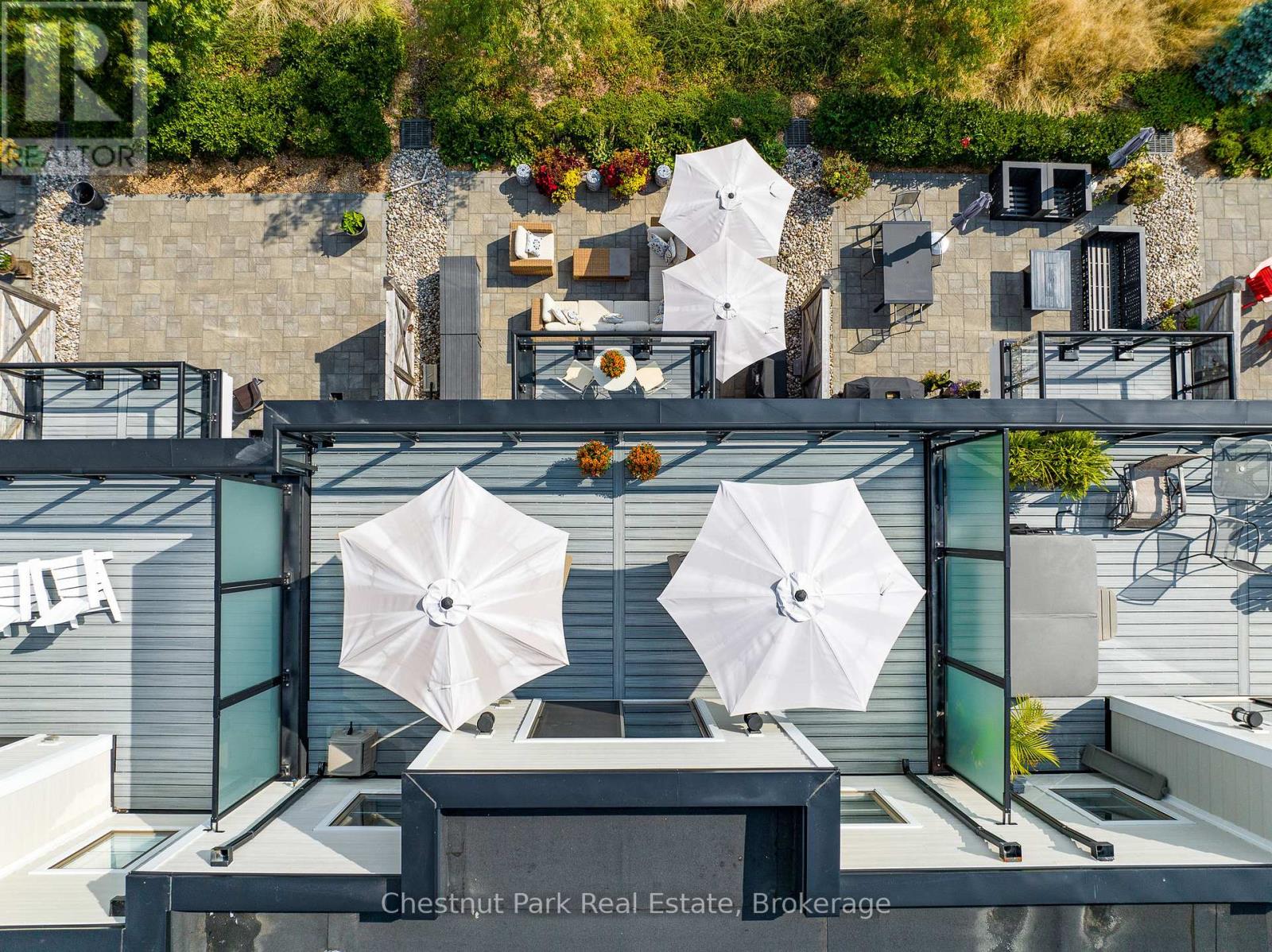 31 EMERSON MEWS - 37