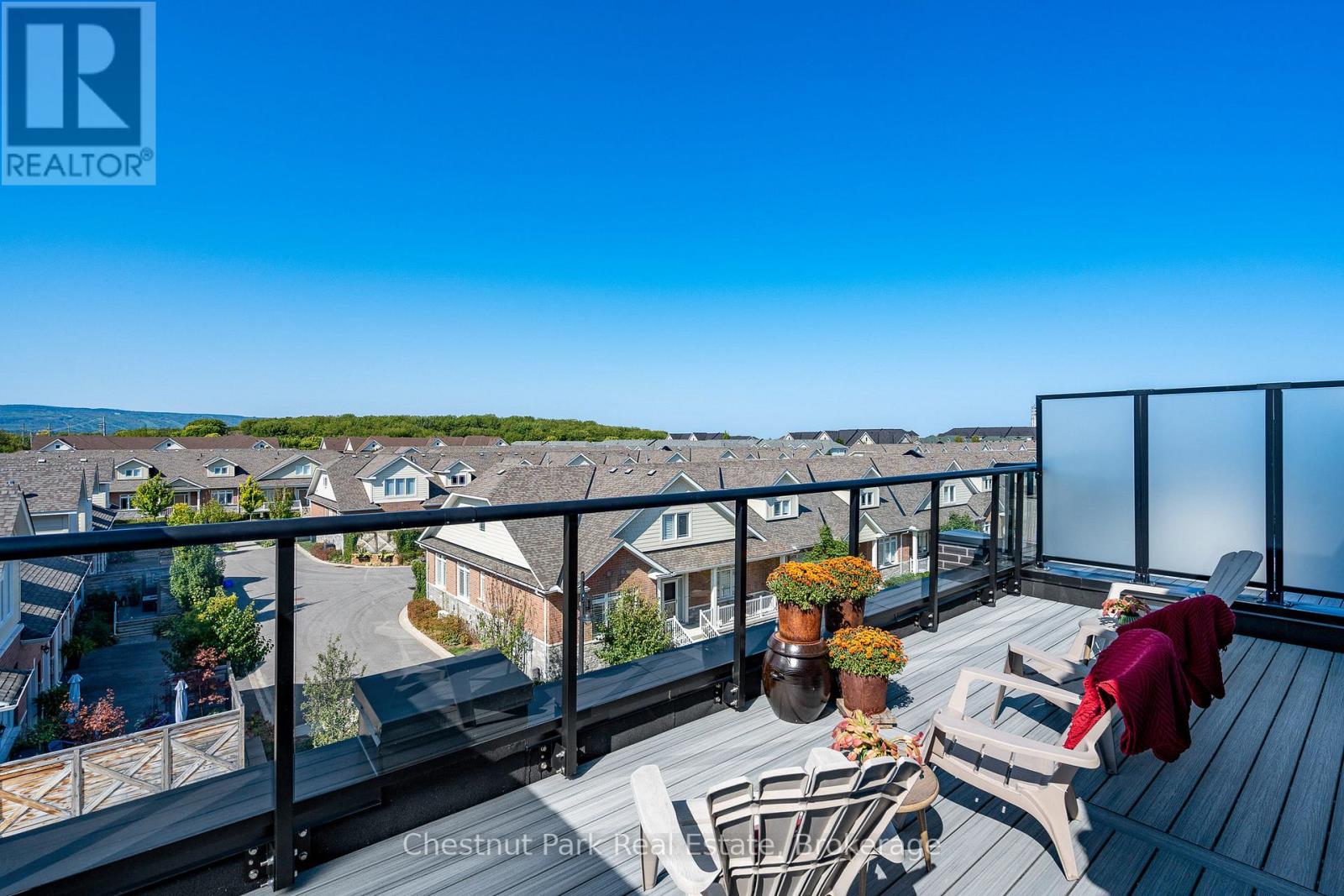 31 EMERSON MEWS - 7