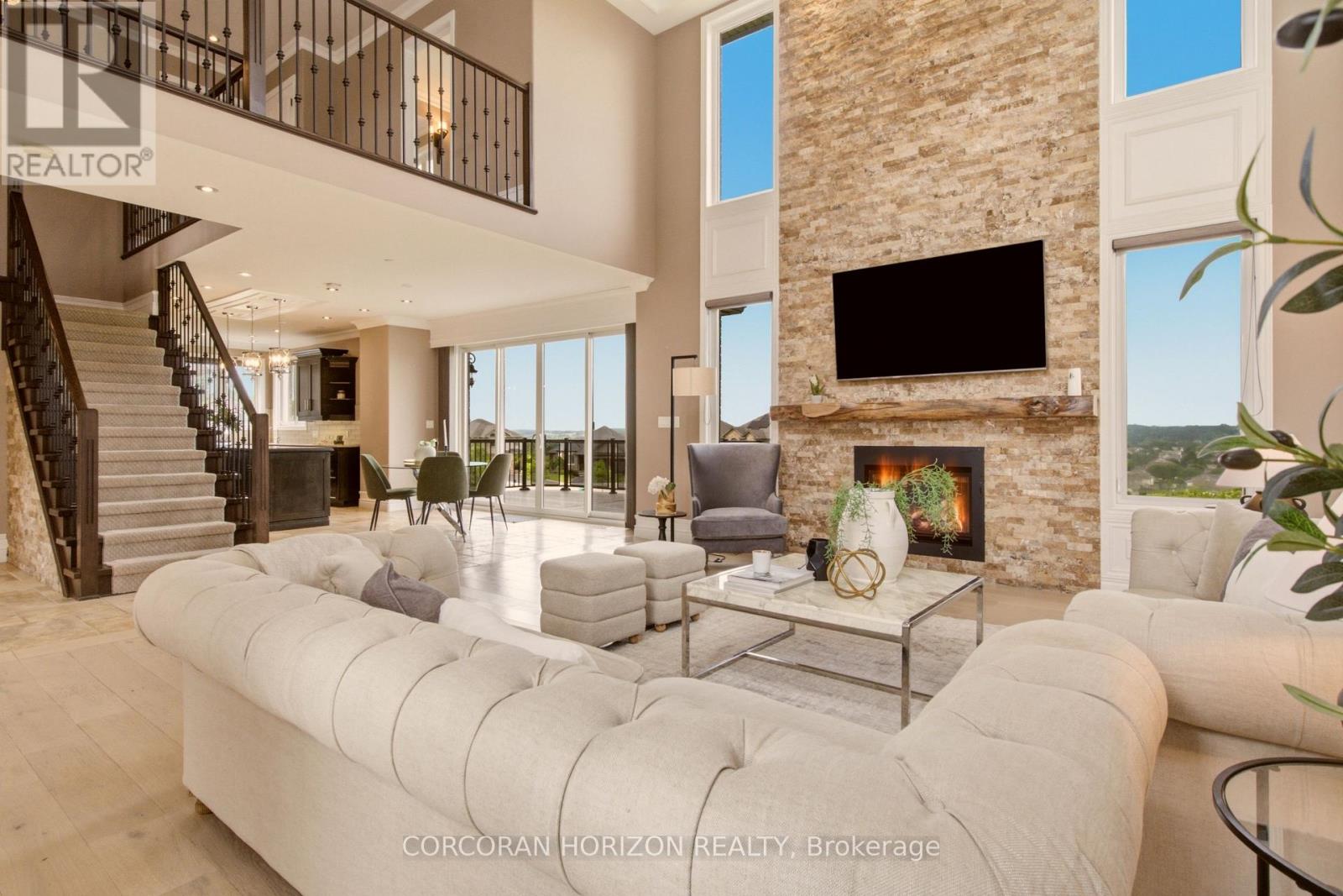15 MCWILLIAMS COURT - 11
