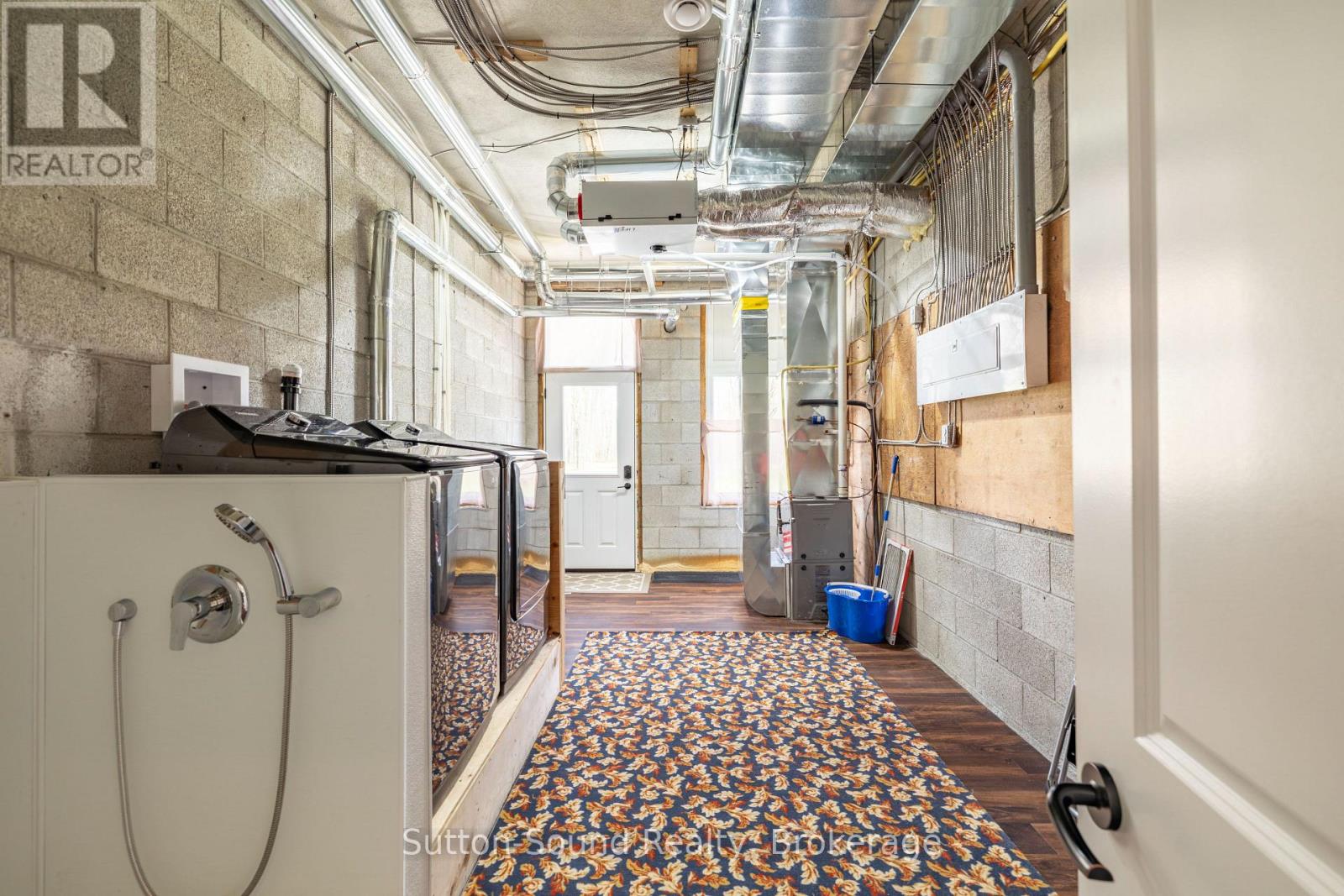 318837 GREY RD 1 ROAD - 31
