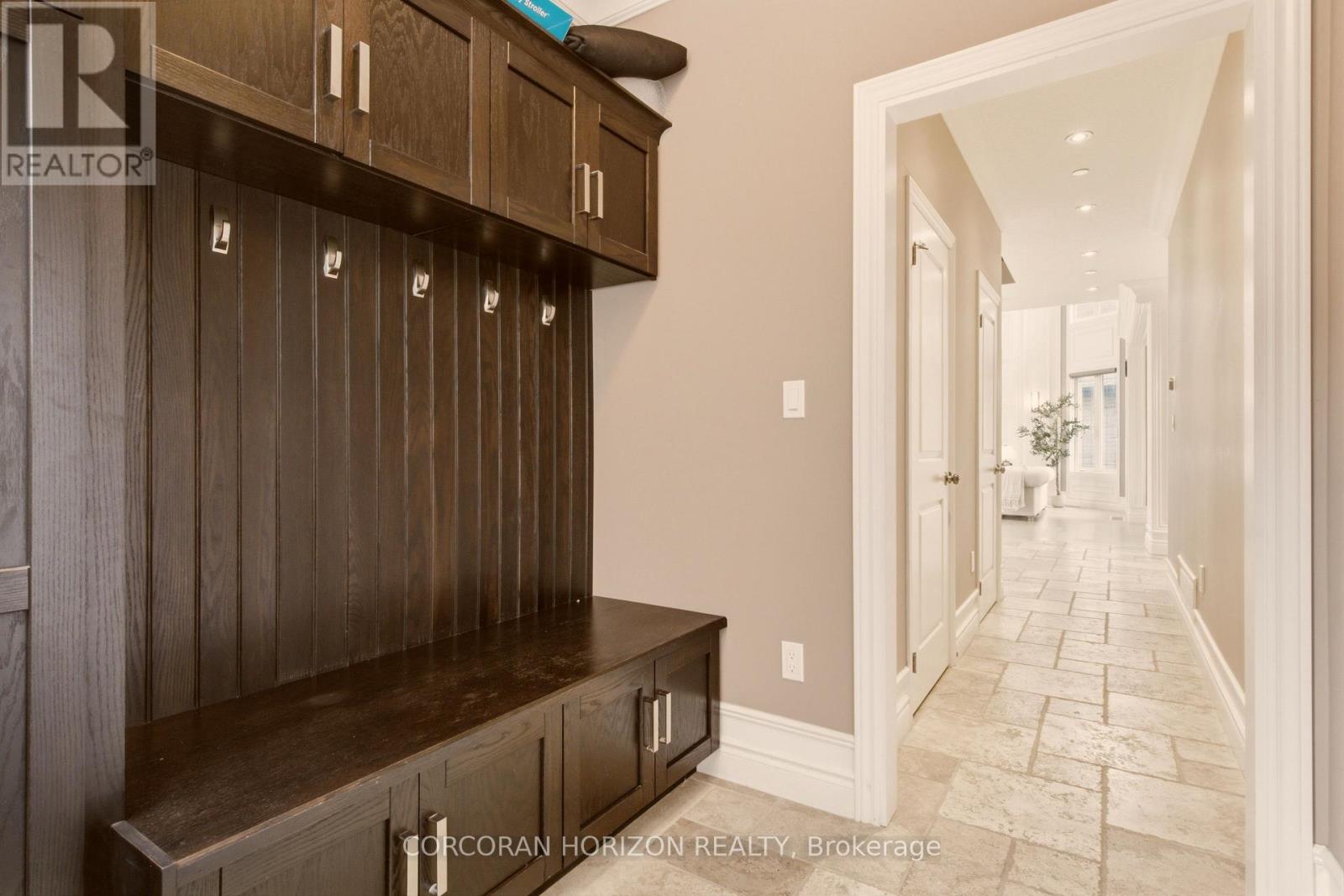 15 MCWILLIAMS COURT - 18