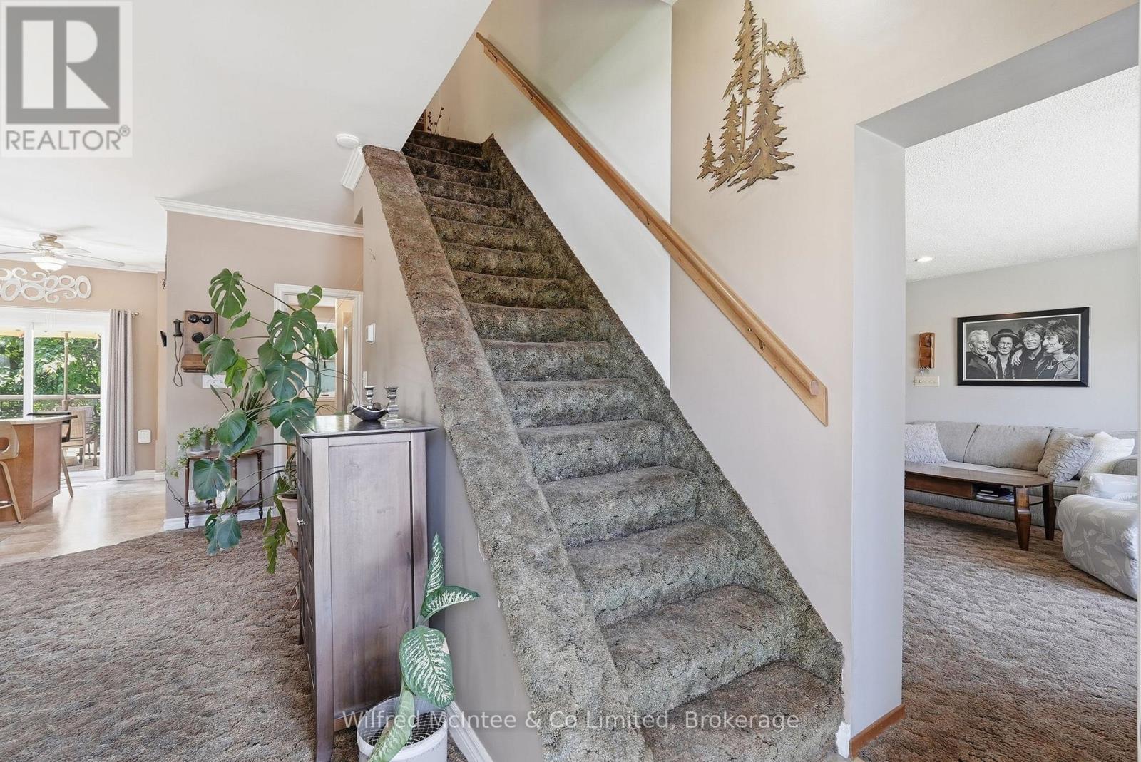 38 2ND STREET SE - 26