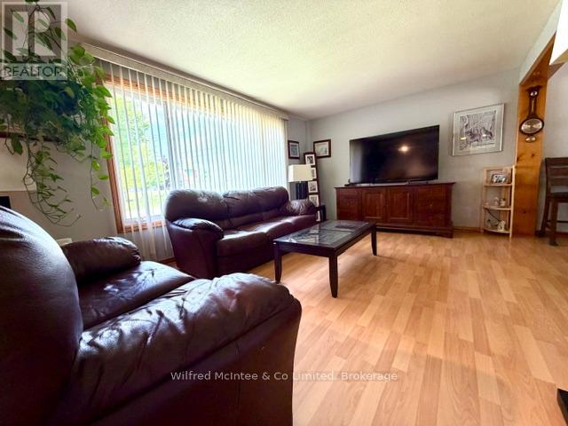 925 OLD DURHAM ROAD - 4