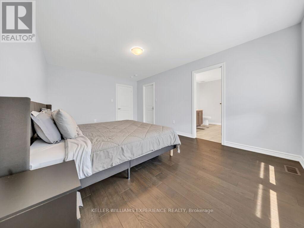 136 ROSIE STREET - 17