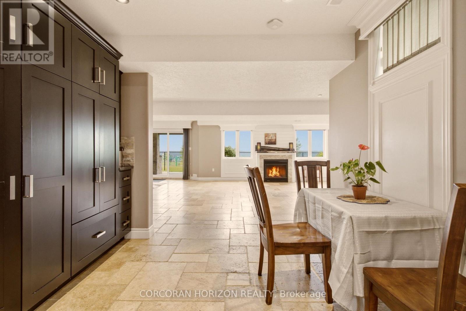 15 MCWILLIAMS COURT - 33