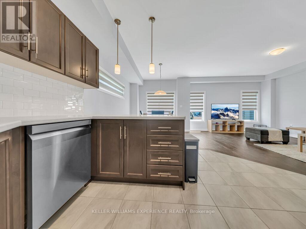 136 ROSIE STREET - 10