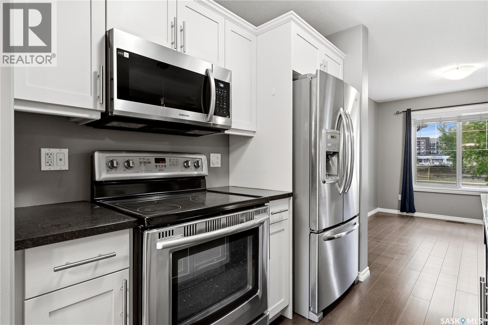 #4562 Harbour Landing DRIVE - 10