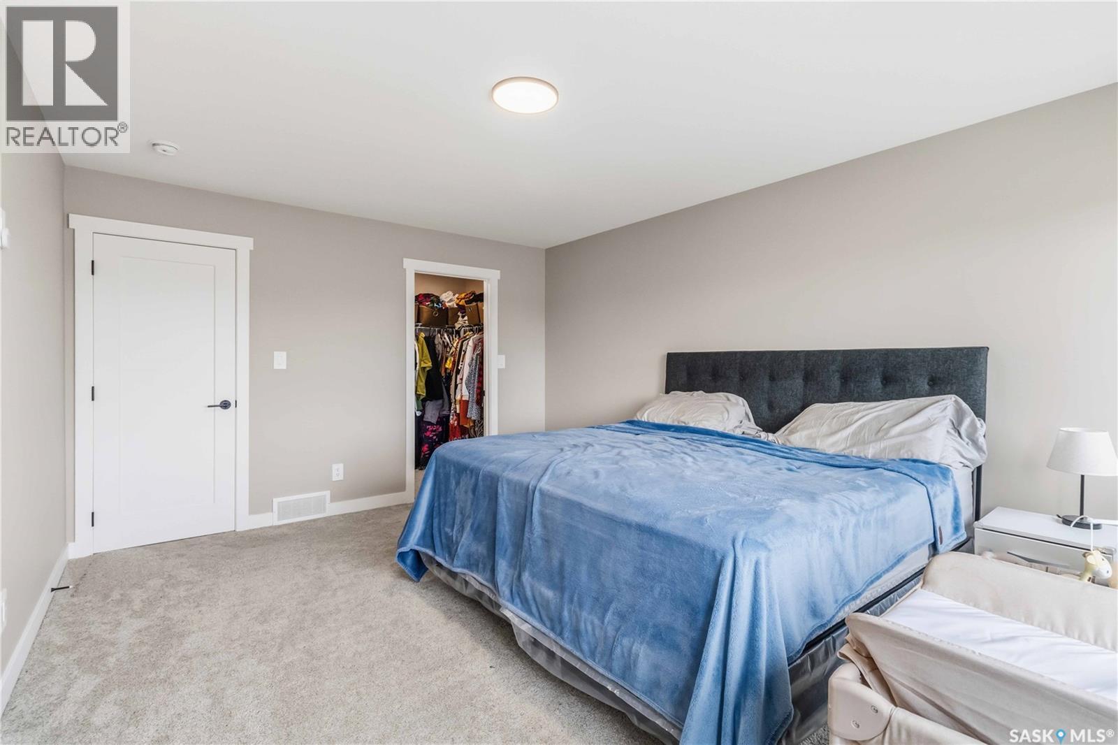 230 Schmeiser BEND — photo 16