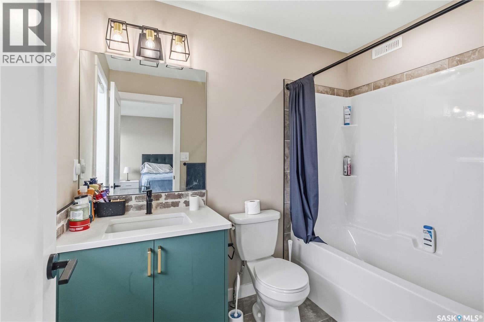 230 Schmeiser BEND — photo 17