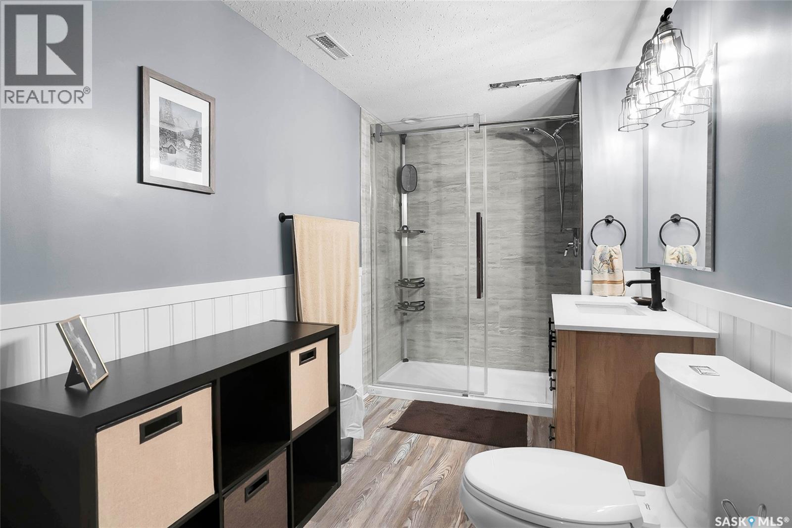 330 WHITESHORE WAY — photo 37