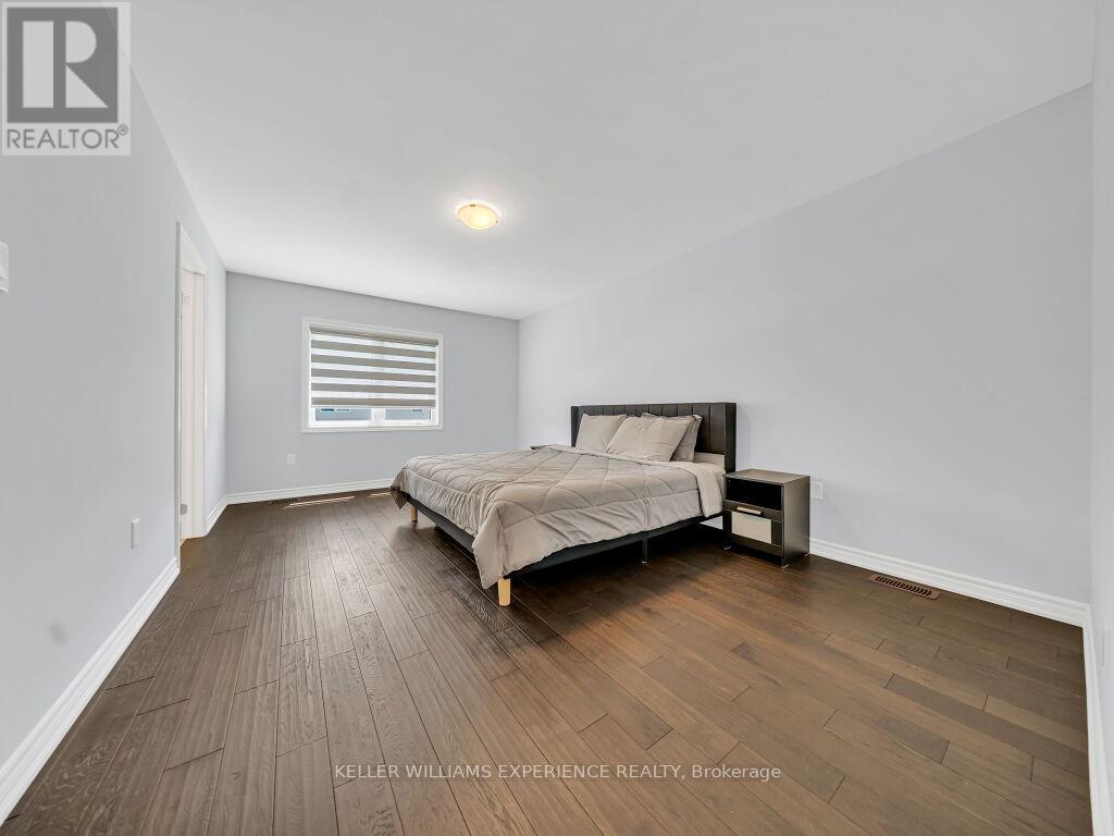 136 ROSIE STREET - 16