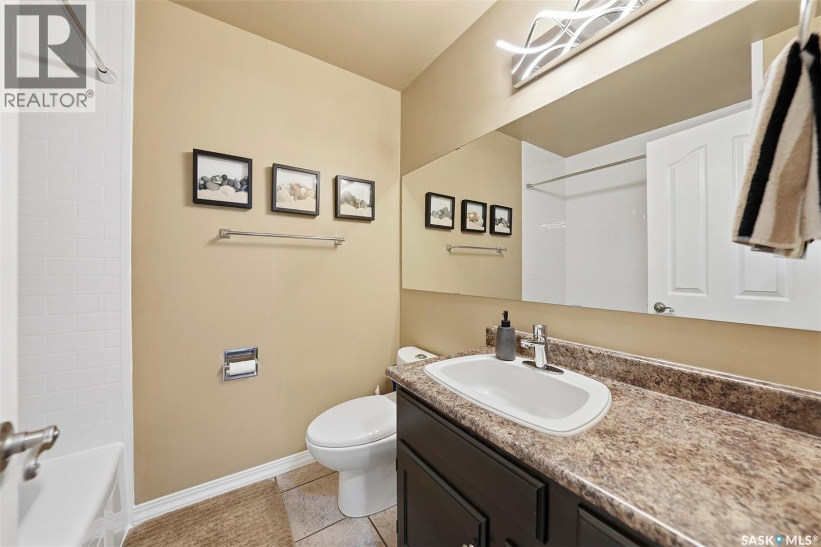 235 Benesh CRESCENT — photo 15
