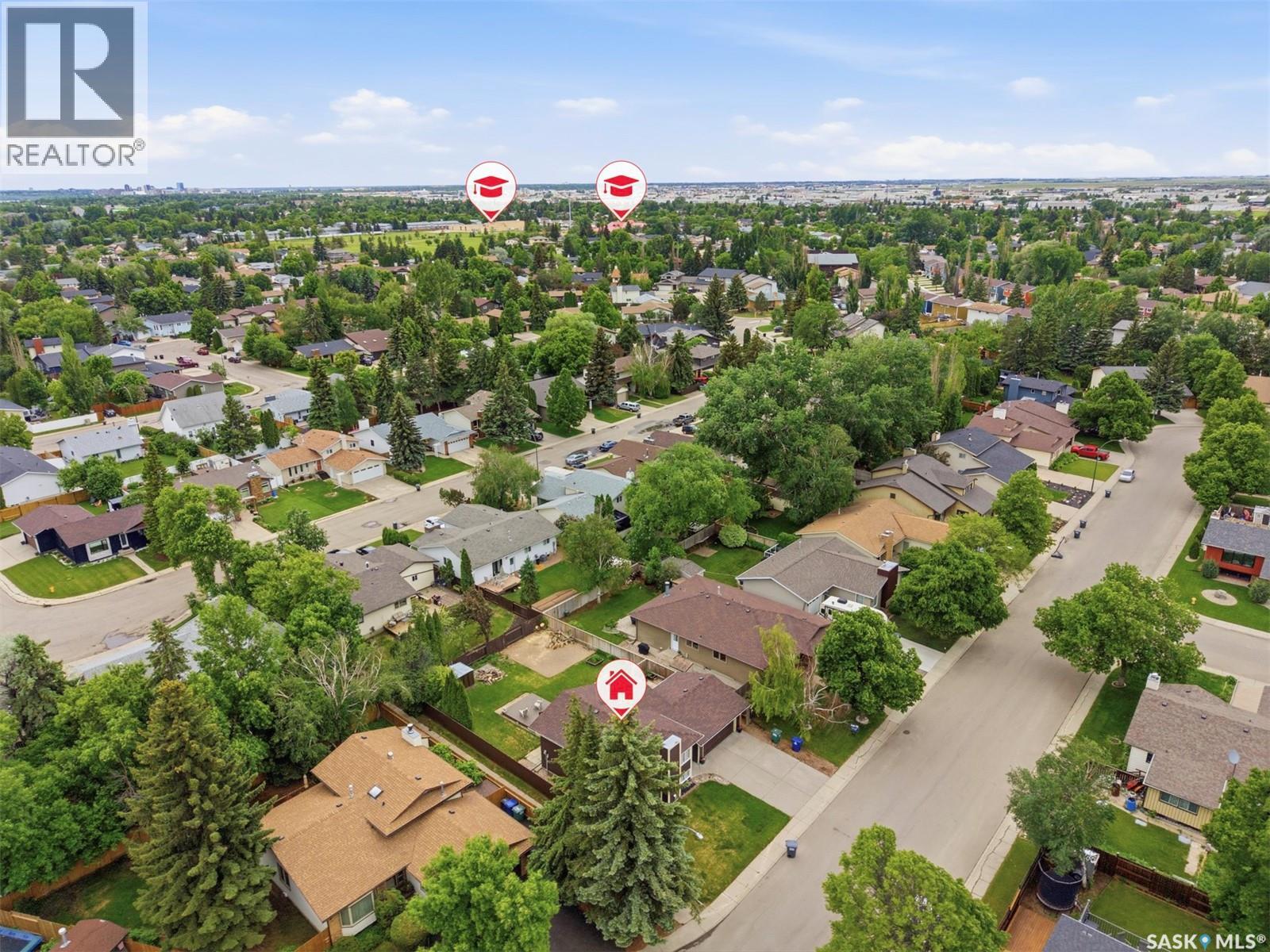 235 Benesh CRESCENT — photo 38