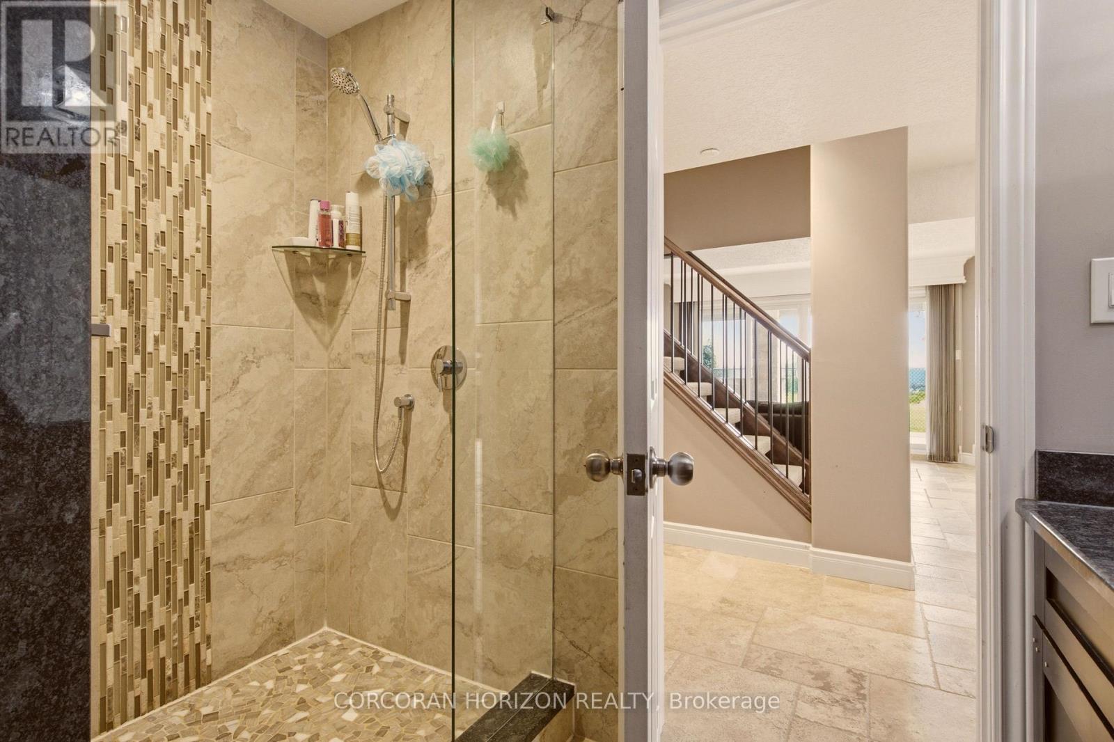 15 MCWILLIAMS COURT - 38