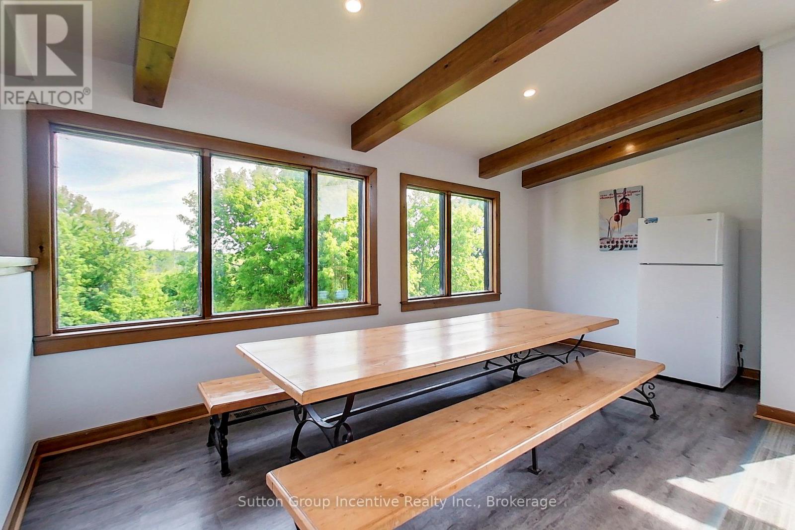 151 TYROLEAN LANE - 9