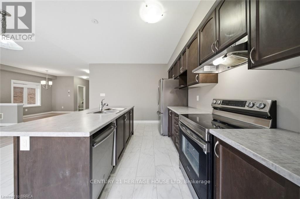10 KNEALE STREET - 14