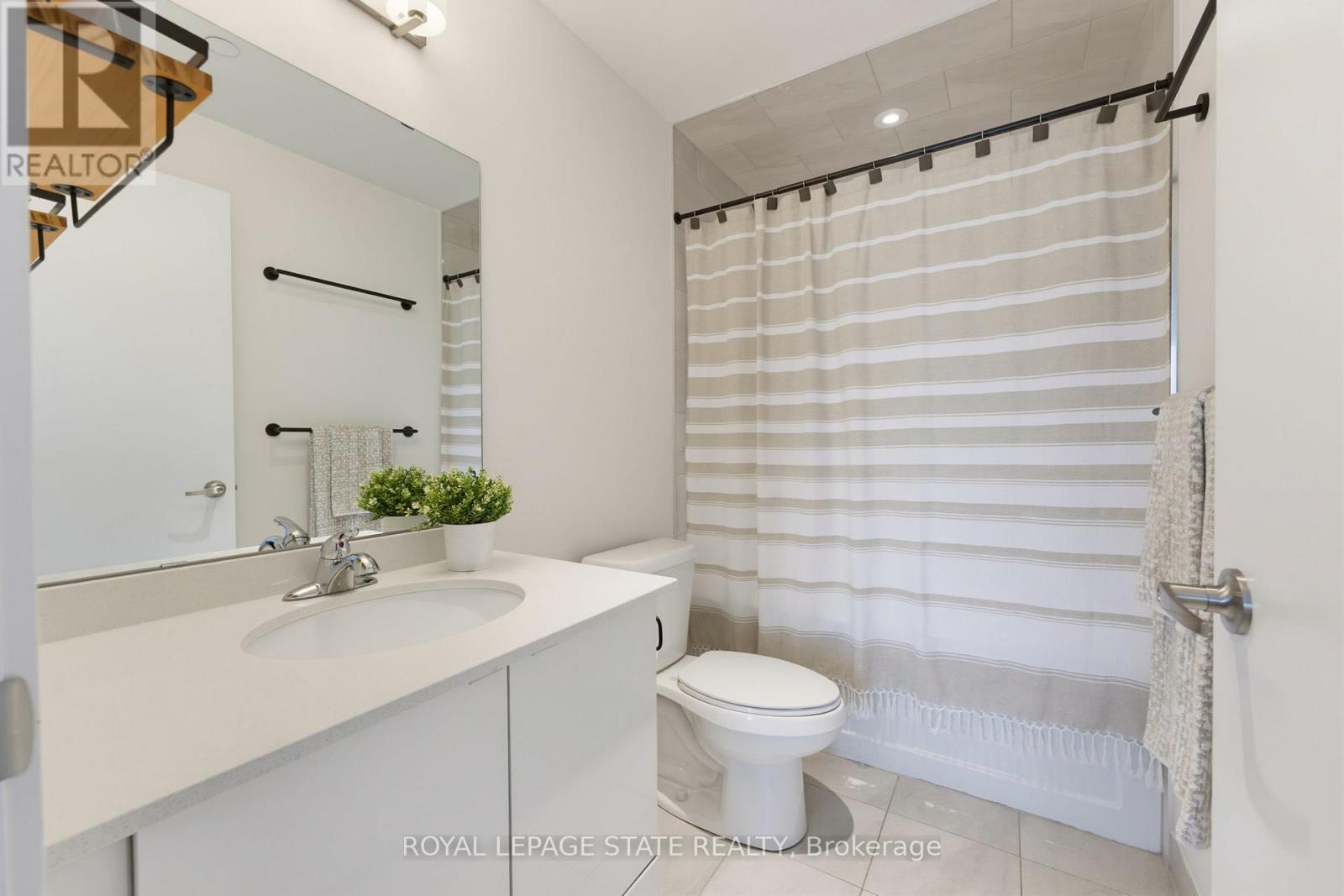 #513 16 MARKLE CRESCENT - 13