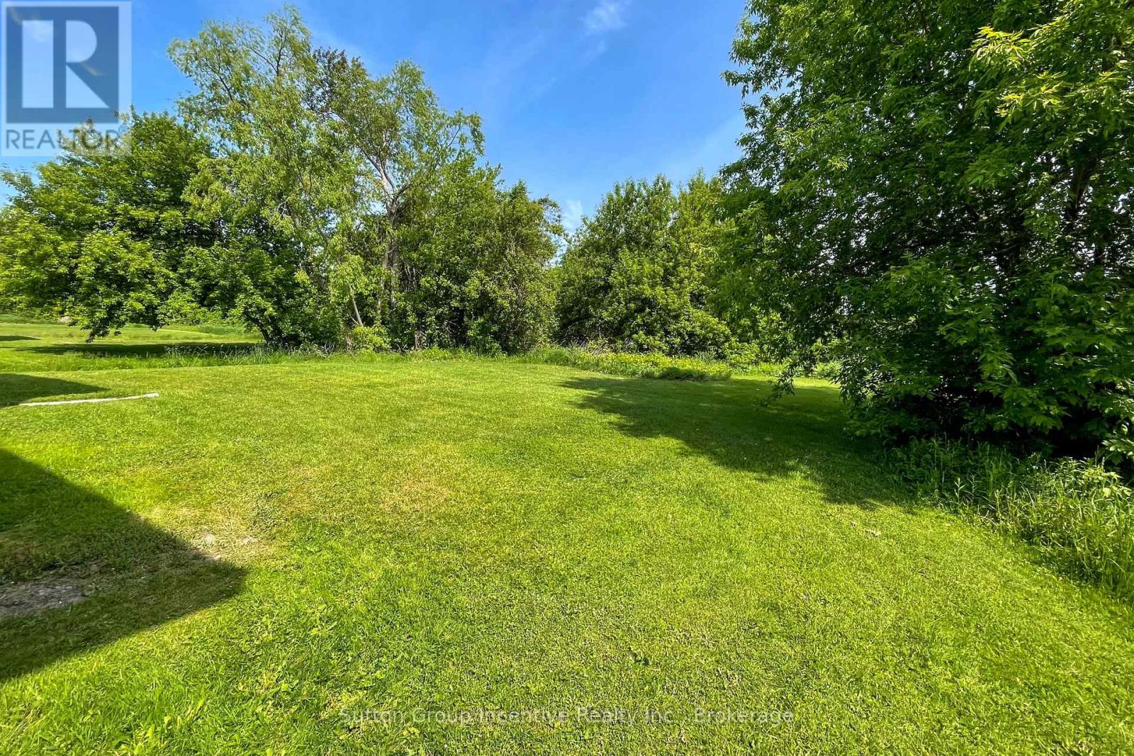 151 TYROLEAN LANE - 25