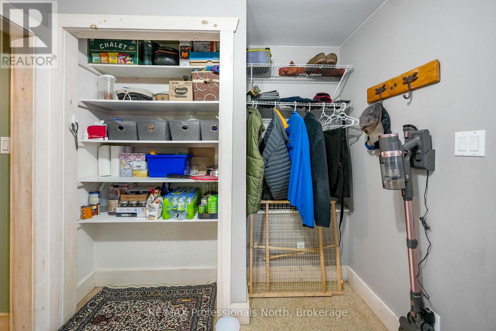 203 BURLEIGH STREET - 23