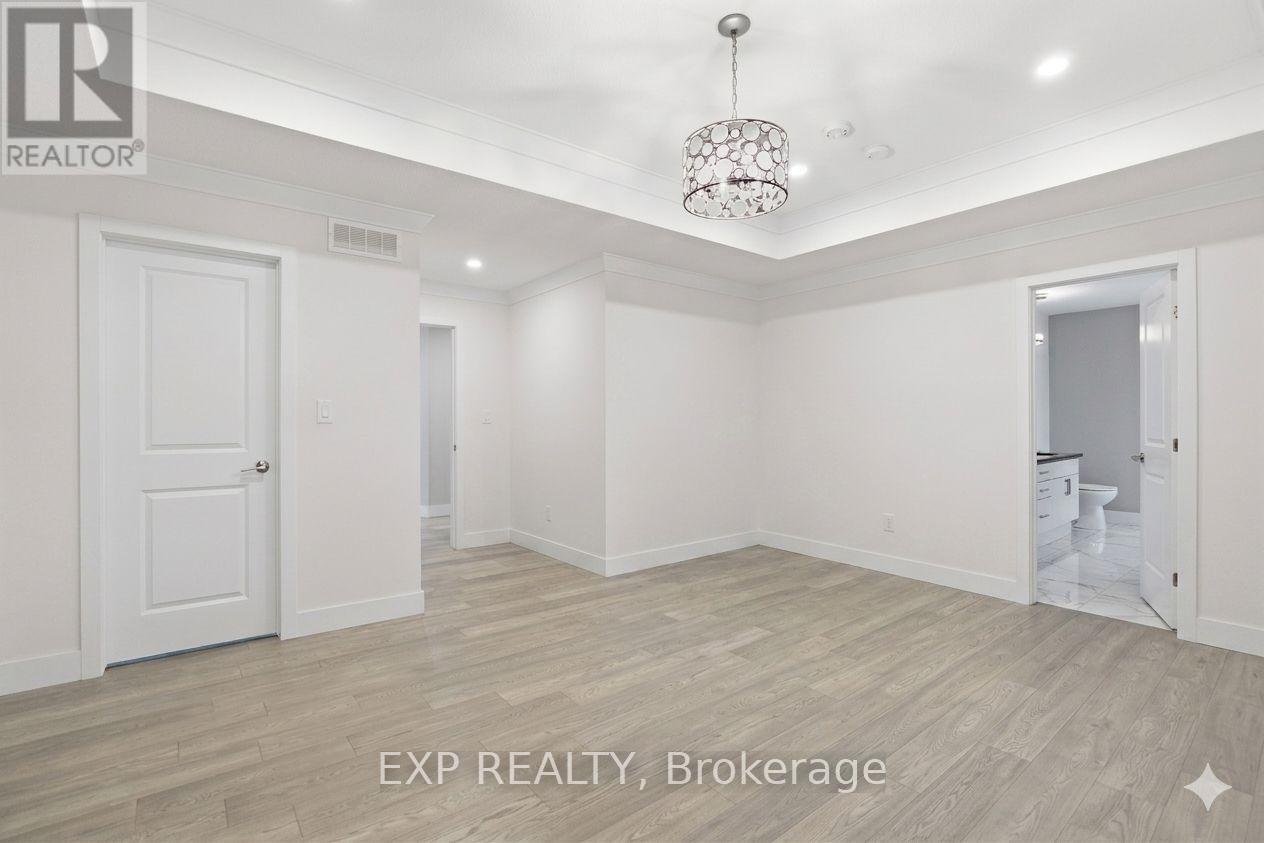 2255 CONSTANCE AVENUE - 22