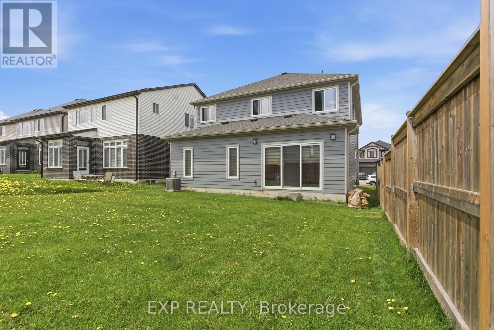2255 CONSTANCE AVENUE - 20