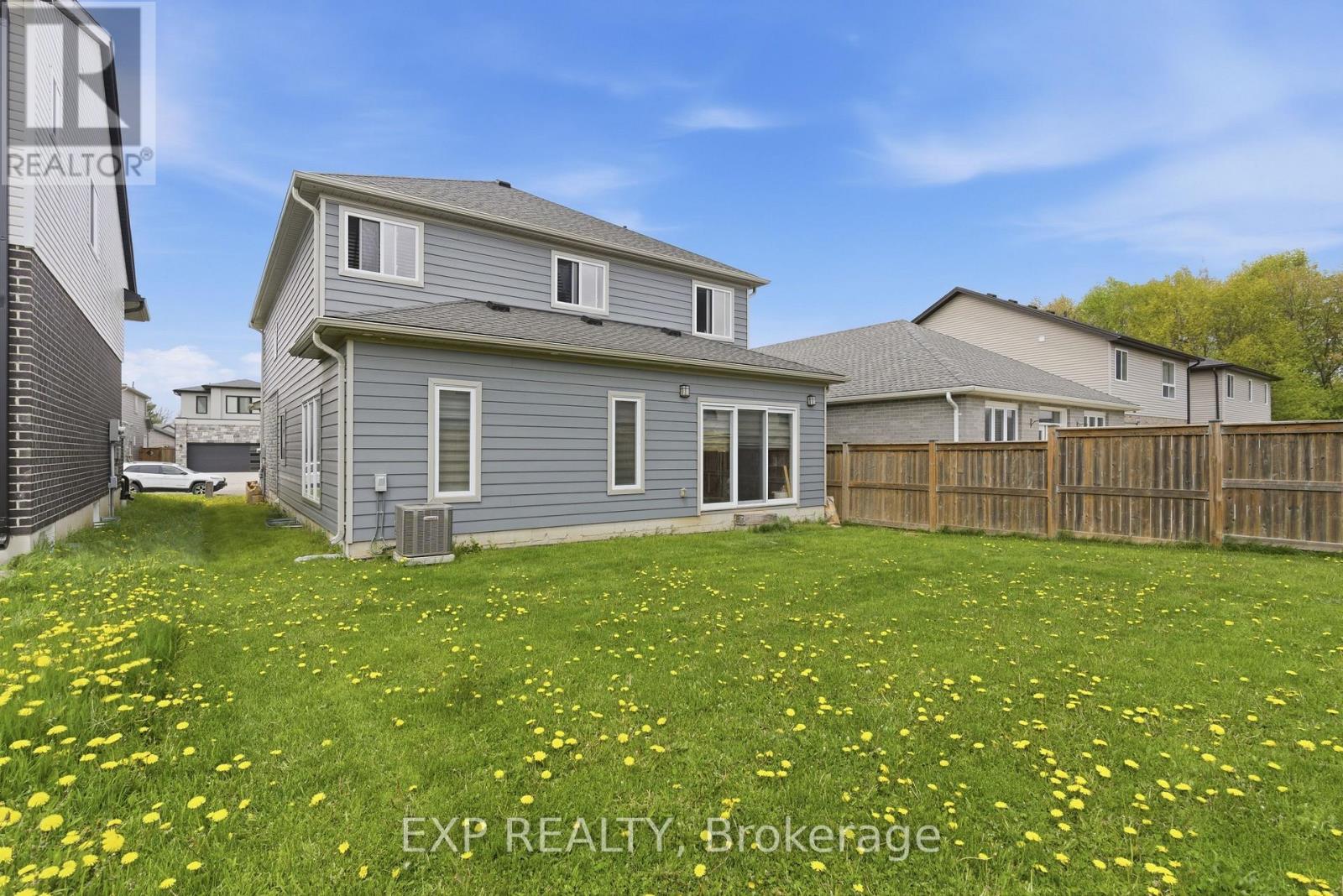 2255 CONSTANCE AVENUE - 19