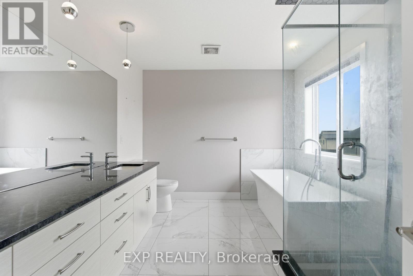 2255 CONSTANCE AVENUE - 14