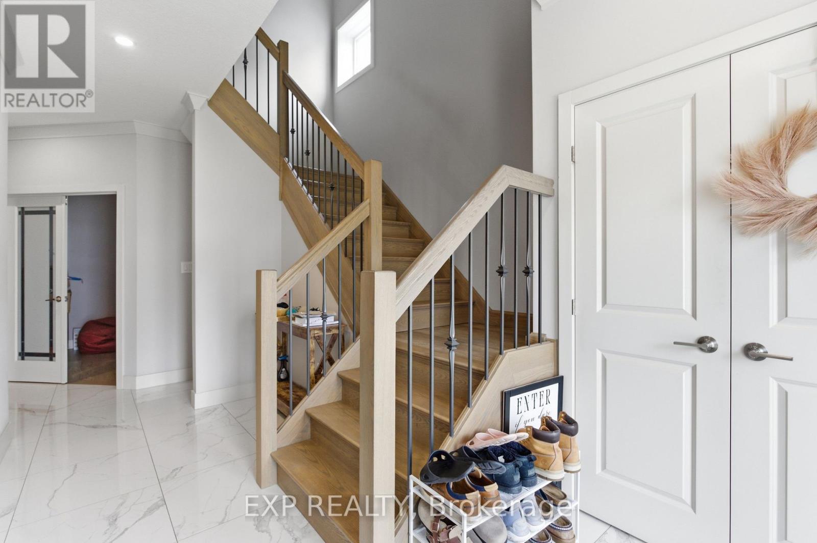 2255 CONSTANCE AVENUE - 4