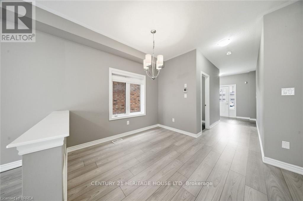 10 KNEALE STREET - 7