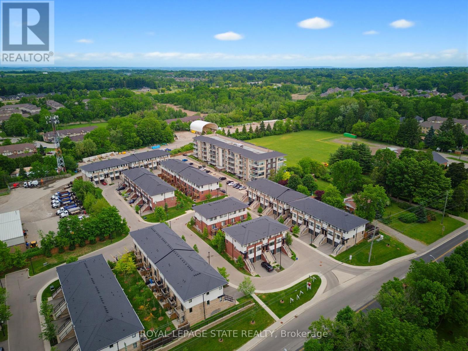 #513 16 MARKLE CRESCENT - 27