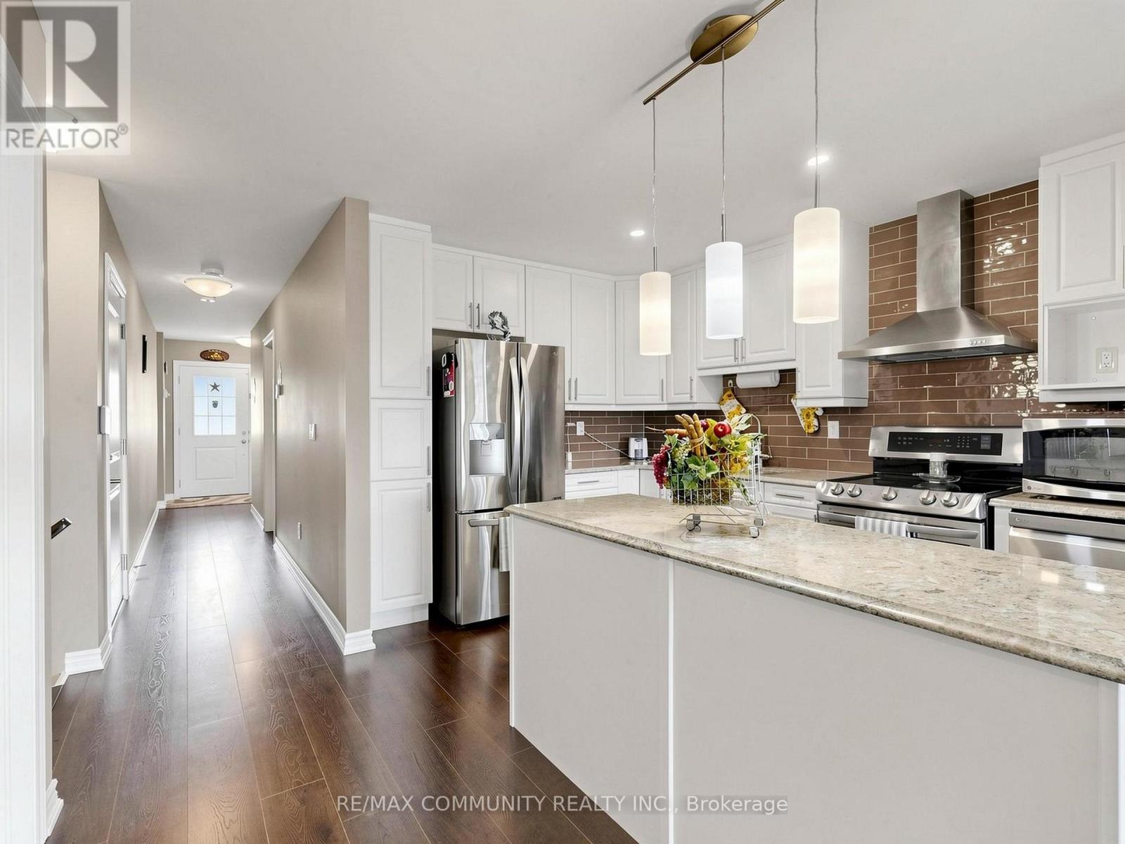 90 CORTLAND WAY - 18