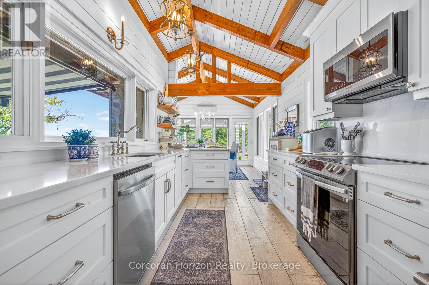 4476 ISLAND 1040/LITTLE BEAUSOLEIL ISLAND - 1