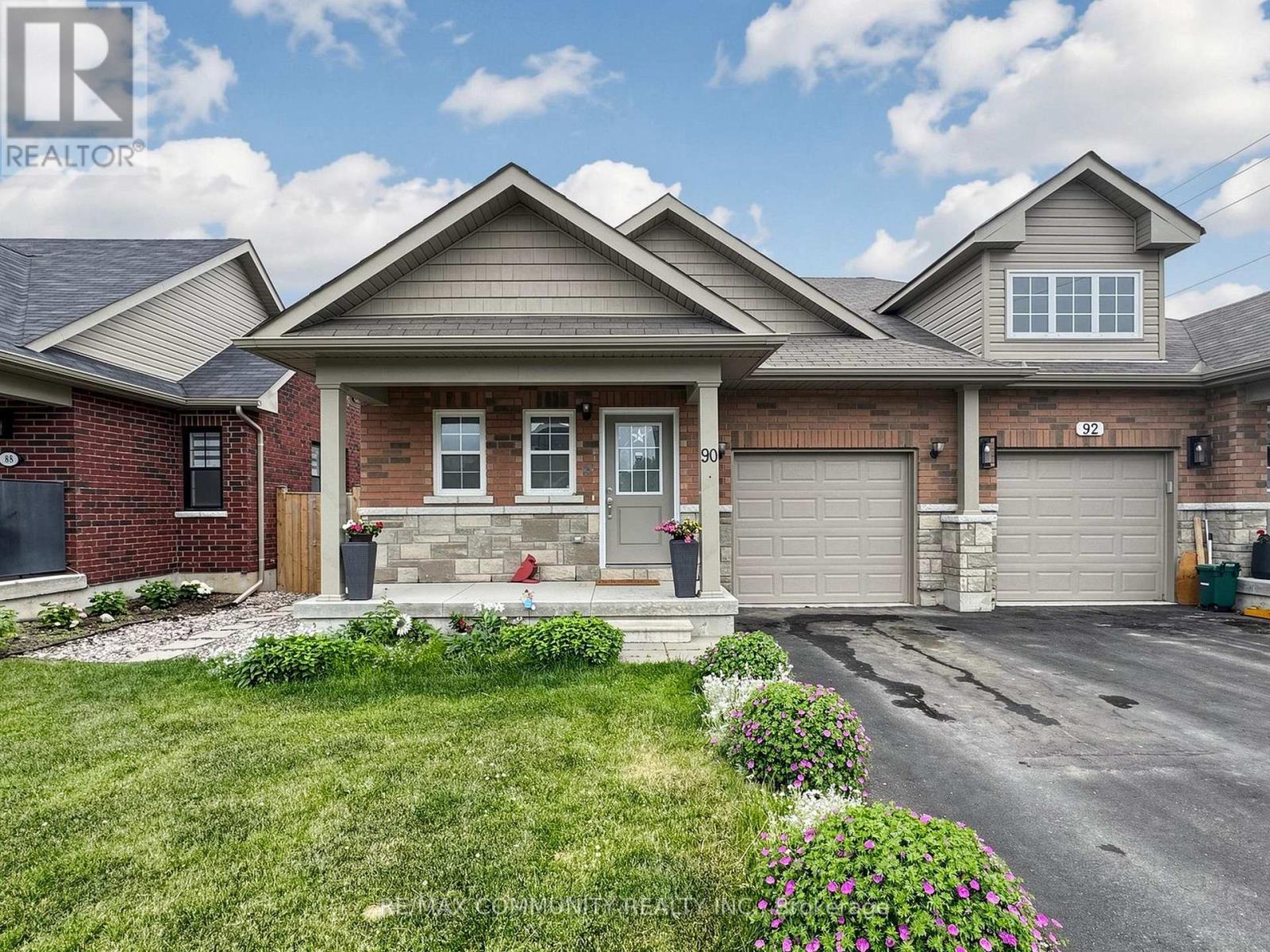 90 CORTLAND WAY - 5