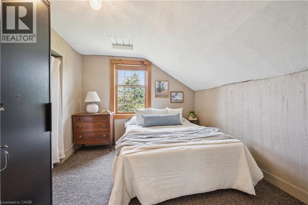 630 ROBERT FERRIE Drive - 24