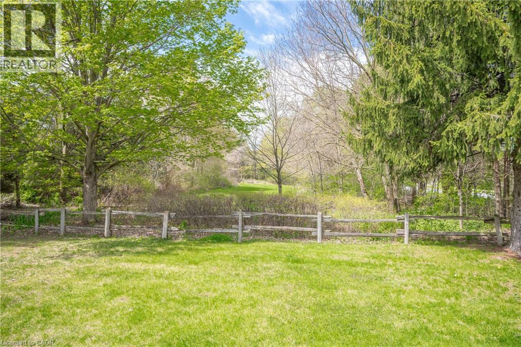 630 ROBERT FERRIE Drive - 33