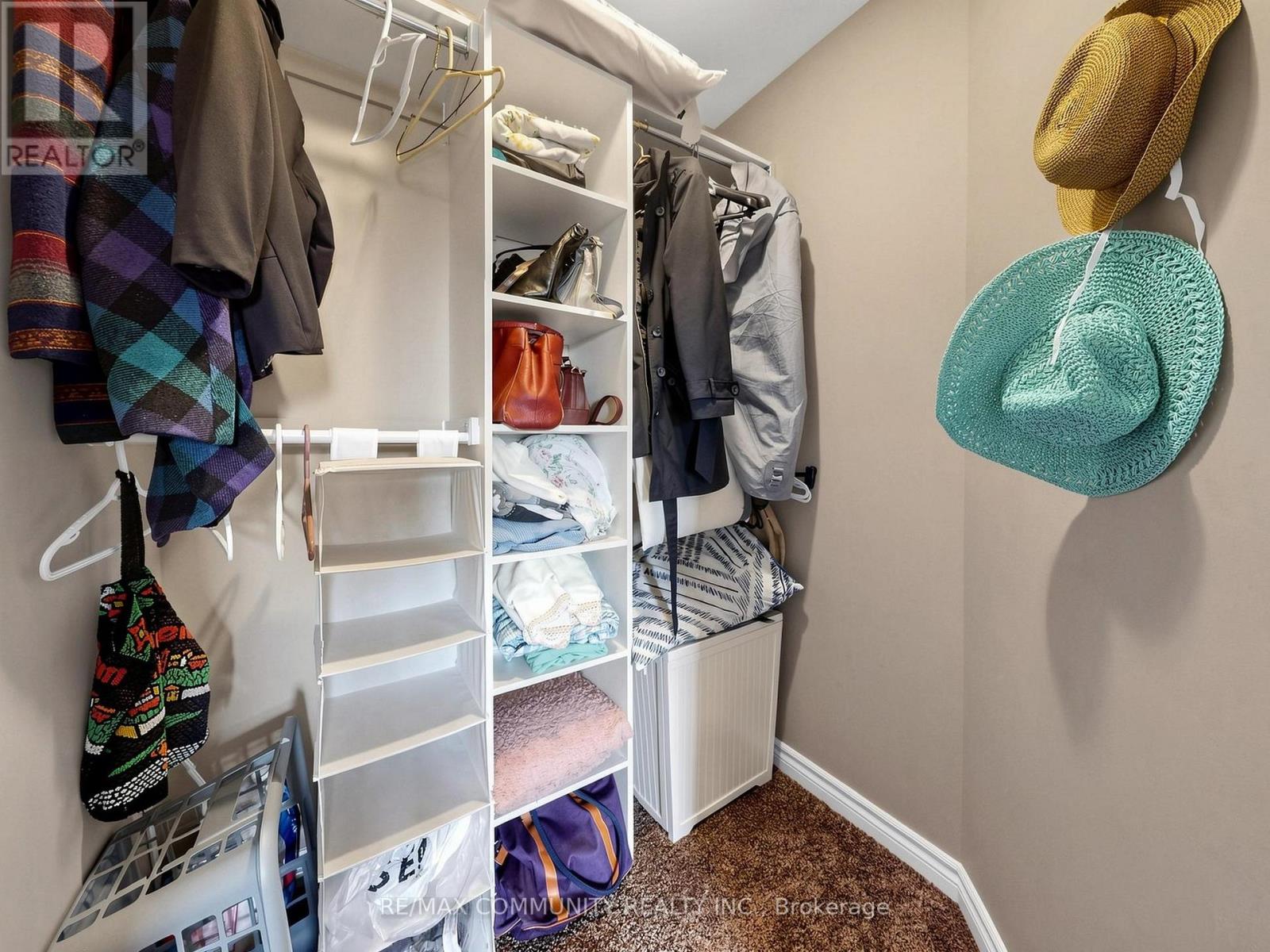 90 CORTLAND WAY - 33