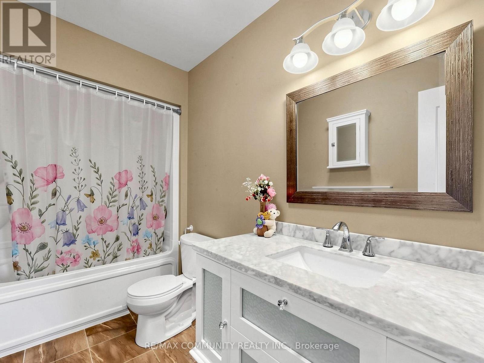 90 CORTLAND WAY - 28