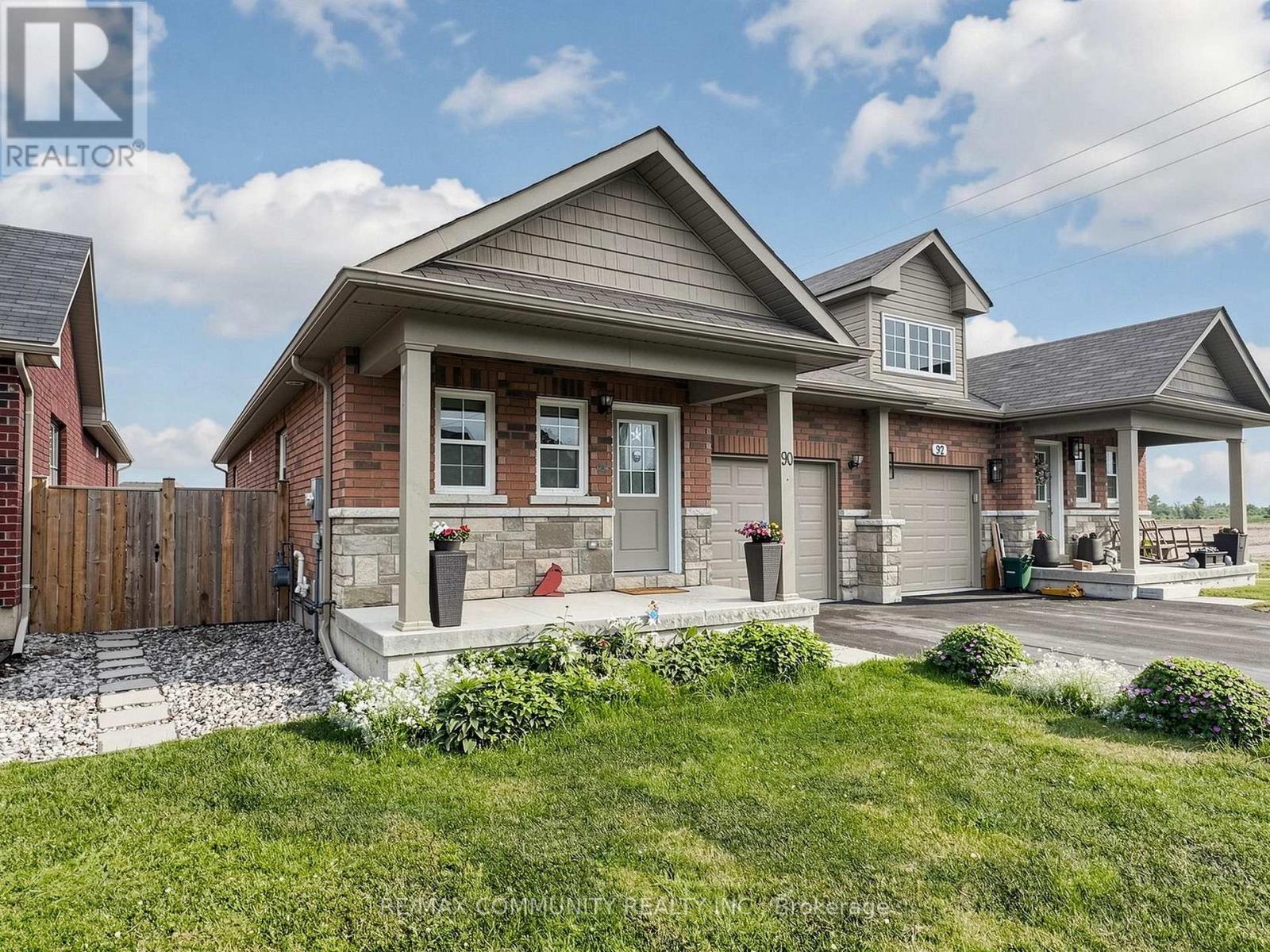 90 CORTLAND WAY - 8