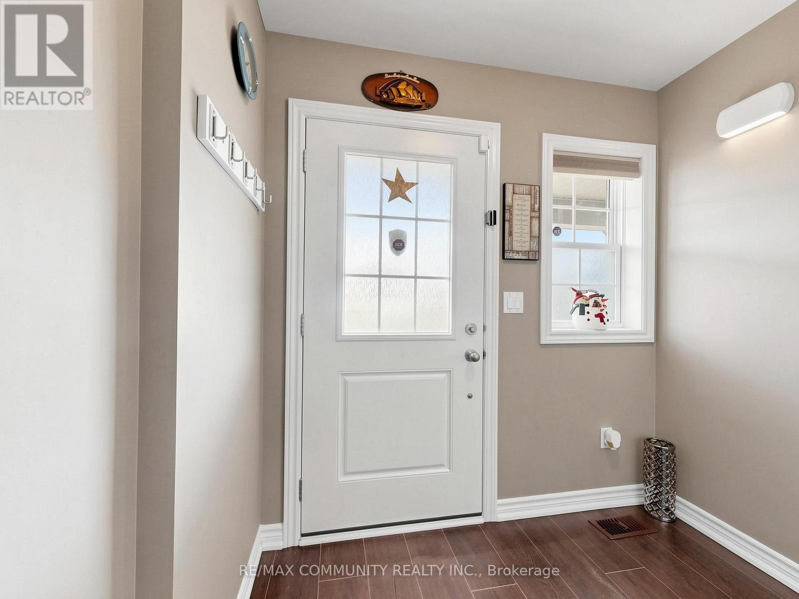 90 CORTLAND WAY - 9